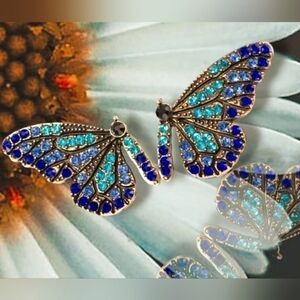 NWT Rhinestone Butterfly Earrings